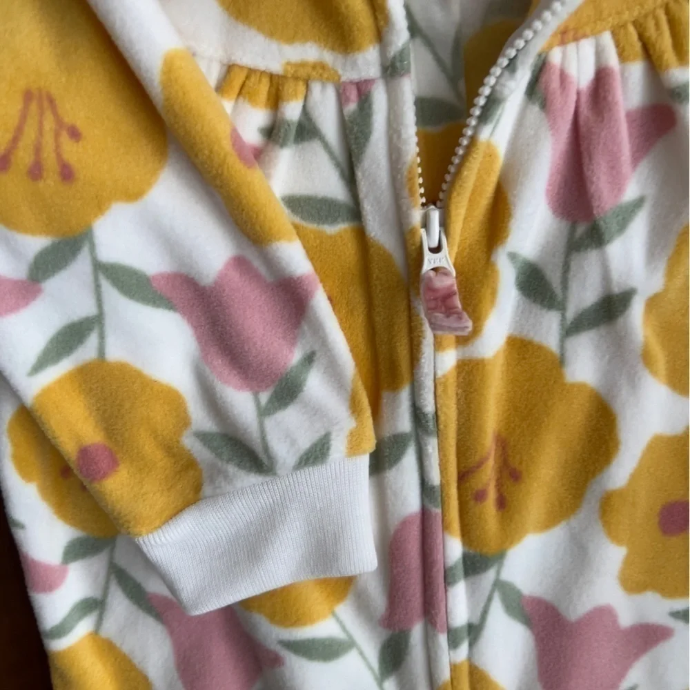 Carter's Child of Mine Floral Long Sleeve Footless Fleece Romper size 6/9 m NWT